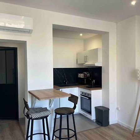 Ferienwohnung Montpellier Centre - La Fenetre De L'Ecusson Exterior foto